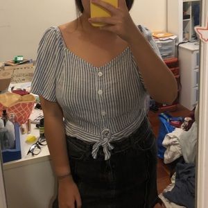 Aeroposatle striped tie top